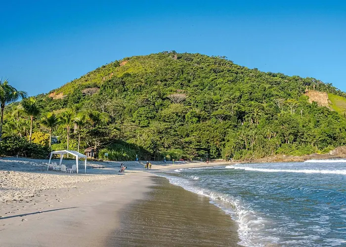 4 dorm com piscina a 350 m de Camburizinho